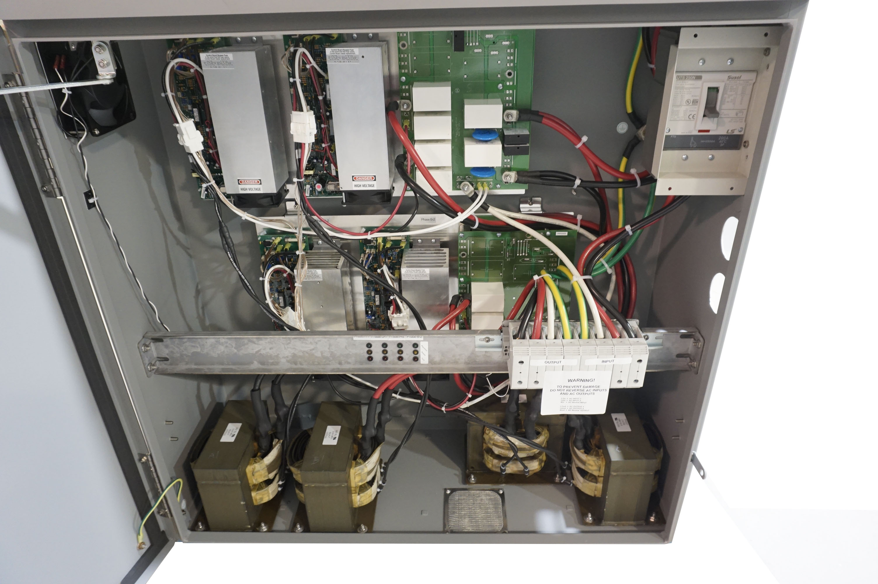 VRX-36000-2412 [SR2] split-phase outdoor precision automatic voltage regulator