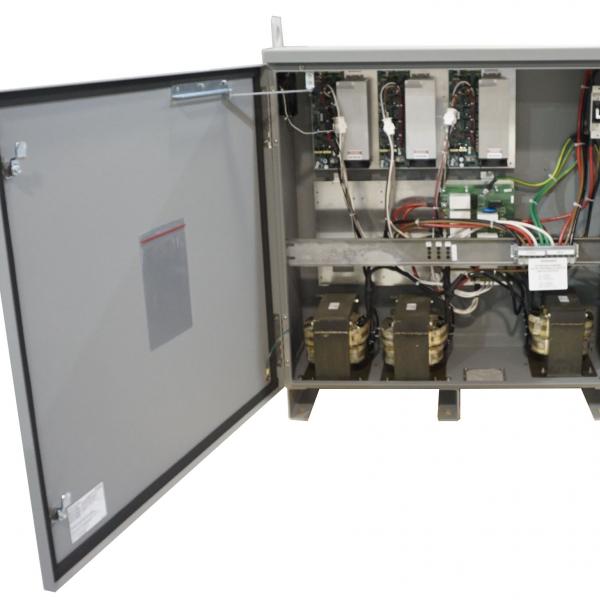 VRX-50000-0339 230/400 V wye precision outdoor automatic voltage regulator